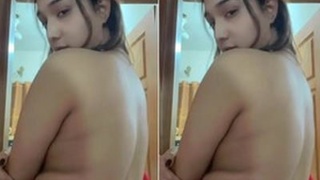 Quente TikTok star from Bengal in steamy video