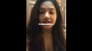 Live streaming of an Indian beauty