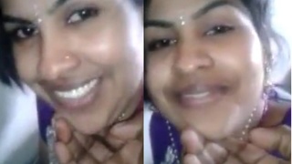 Desi bhabi's cute village video