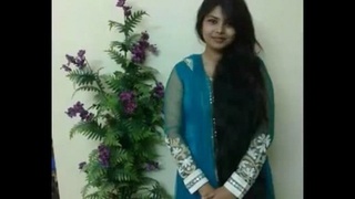 Bengali college girl's MMS collection