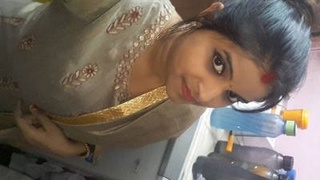 Bhabhi's MMS: Explore Her Desires on Camera