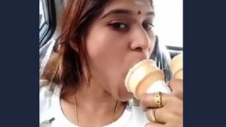 Indian girl gets fucked and sucks in a steamy video