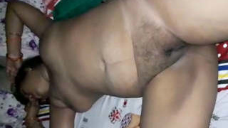 Naughty lover sneaks into sleeping bhabhi's room and takes her nude pictures
