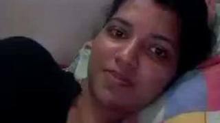Desi Tamil MMS: Hot and Sexy Bhabhis Exposed