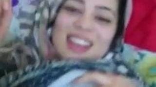 Moroccan mother's joyful encounter with her stepdaughter