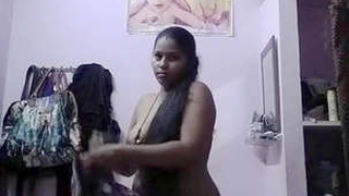 Indian wife's MMS collection part 2: Exploring her desires