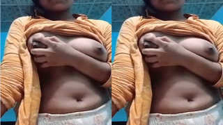 Exclusive Desi Indian girl's boob video goes viral