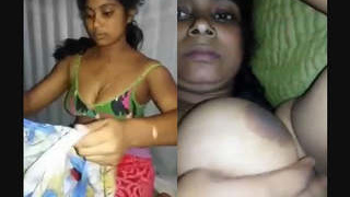 Desi married woman gets fucked in the village
