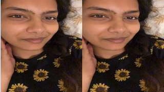 Cute girl flaunts her boobs and pussy in exclusive video