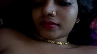 Desi village bhabhi gets naughty in a steamy video