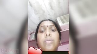 India's most attractive pornstar masturbates in the shower