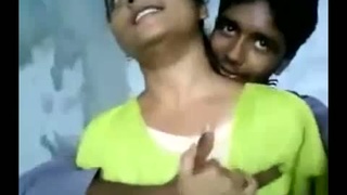 HD video of Indian teen having homemade sex with her partner