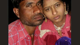 Indian babe gets paid to have sex in online video