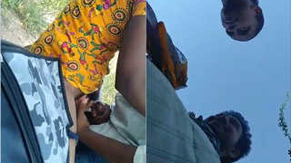 Desi babe gives outdoor blowjob and gets fucked - Part 2