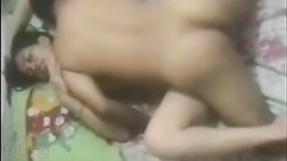 Watch Roshni's Indian bhabhi get naughty in this XXX video