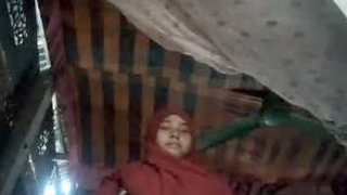 Muslim girl flaunts her large breasts and private parts in village video