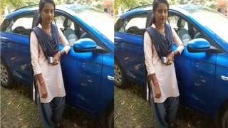 Bhabhi's big boobs and sexy body in a solo video