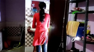 Indian college girls have sex in HD video
