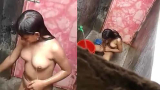 Cousin captures naked desi teen in bathtub
