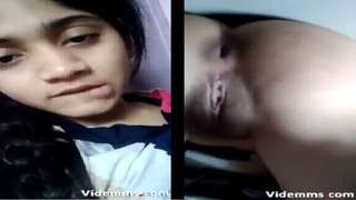 Tamil college girl flaunts her beautiful body in a hot video