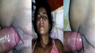 Desi babe with a shaved pussy gets fucked in a hot MMC video