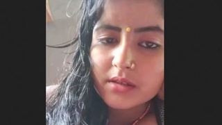 Shobha ji's steamy private tango with her bhabhi in live video call