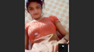 Beautiful Indian teen model flaunts her body