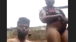 Desi village bhabhi gets outdoor fucking by devar