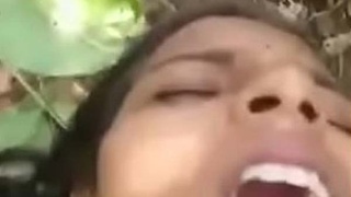 Desi BF and Village Girl in Chut Lun Video