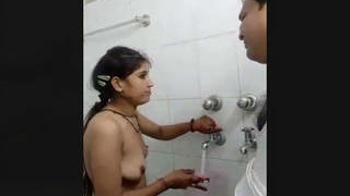 Horny couple in desi video with hindi audio