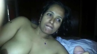 Tamil babe Antti Noot Bilajubi plays chess and gets naughty