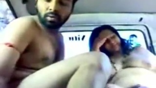 Bhabhi's sexy lingerie and bra upgrade - XNXX video