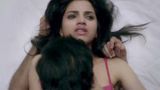 Indian couple enjoys steamy foreplay in bed