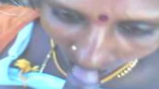 Tamil aunty nude in outdoor sex video