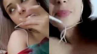 Indian call girl in video