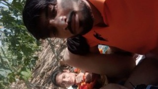 Desi teen takes on multiple partners in MMS video