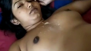 Stunning young girl masturbates and cums on her stomach