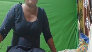 Indian maid gets paid to have sex on camera