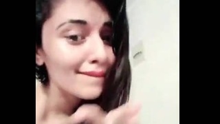 Cute Deshi girl shows off in GGF video