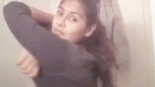 Indian girl strips nude in the bathroom for a steamy solo performance