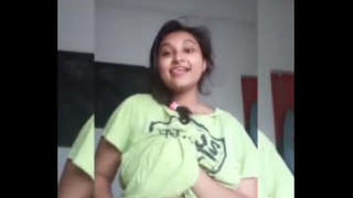 Latest updates on Indian beauty clips
