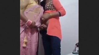 Two Indian trans women indulge in pleasure