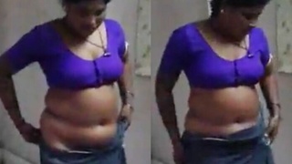 Curvy bhabi with a big belly button
