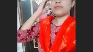 Bangladeshi babe's steamy video for her lover