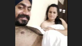 Sardarji and his GF have hotel room sex