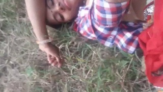 Outdoor sex video of a local couple in Dehati