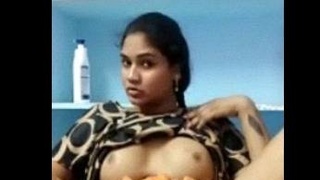 Mallu wife indulges in solo play with fingering and nude selfie