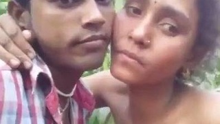 Experience Sarwar's outdoor sex video in HD