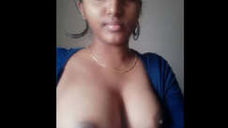 Latest collection of Tamil babe's spanking and BJ videos