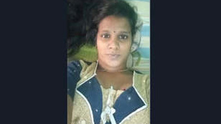 Tamil beauty flaunts her breasts and pussy